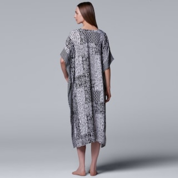 vera wang caftan